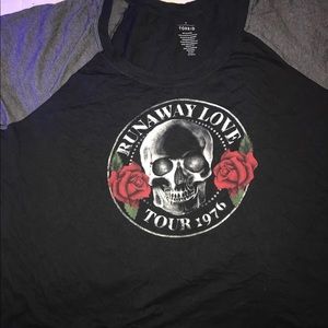 Long sleeve Runaway Love shirt